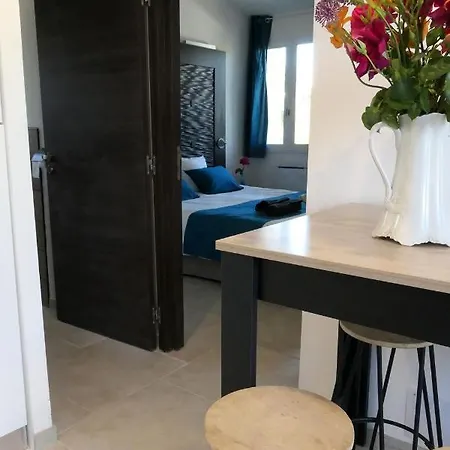 Caremeau 2 Apartmán *